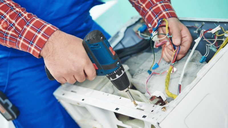 Ataşehir Toshiba Toshiba çamaşır makinesi kart tamiri – Su almama arızası orijinal parça ile giderildi. - Teknik servis örneği